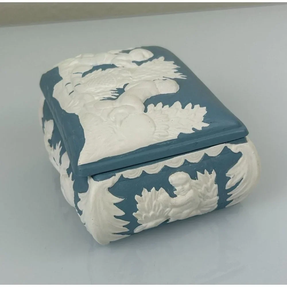 Vintage 1970s Hand Painted Ceramic Lidded Trinket Box Cherubs Angels Blue White